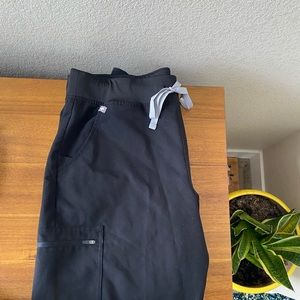 Figs Zamora Jogger Scrubs